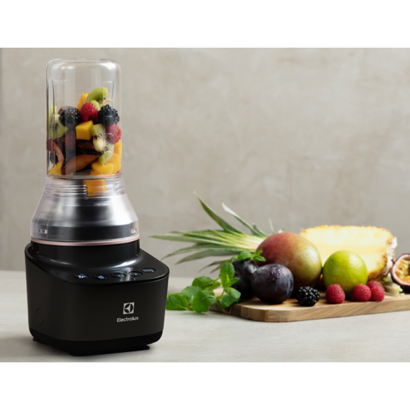Блендер Electrolux E7CB1-4GB