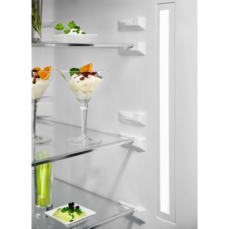 Холодильник ELECTROLUX RNT7ME34X2