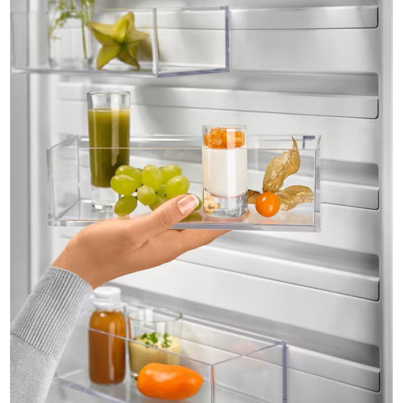 Холодильник ELECTROLUX LNT7ME36X3