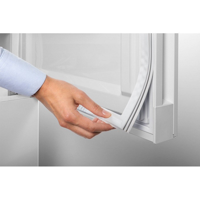 Холодильник Liebherr CND 5703