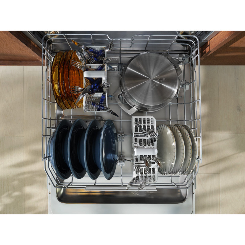 Посудомийна машина ELECTROLUX E82LA220T