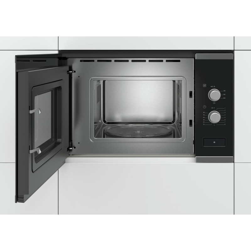 Мікрохвильова піч Bosch BFL 520 MB0