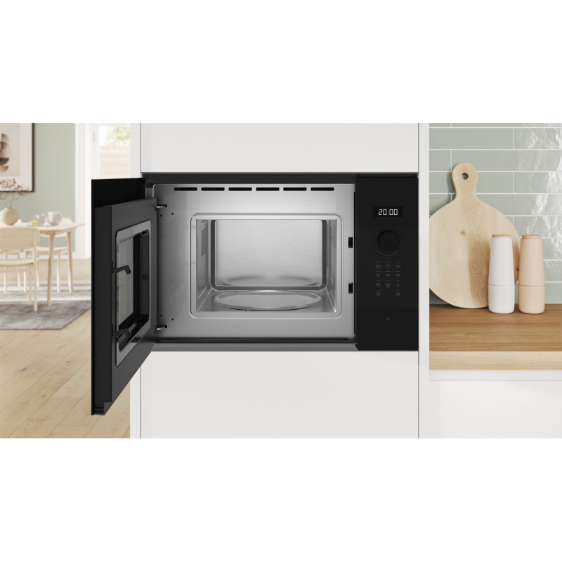 Мікрохвильова піч Bosch BFL524MB2