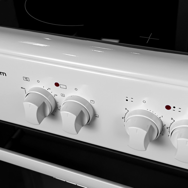 Плита Grunhelm EFC6613W