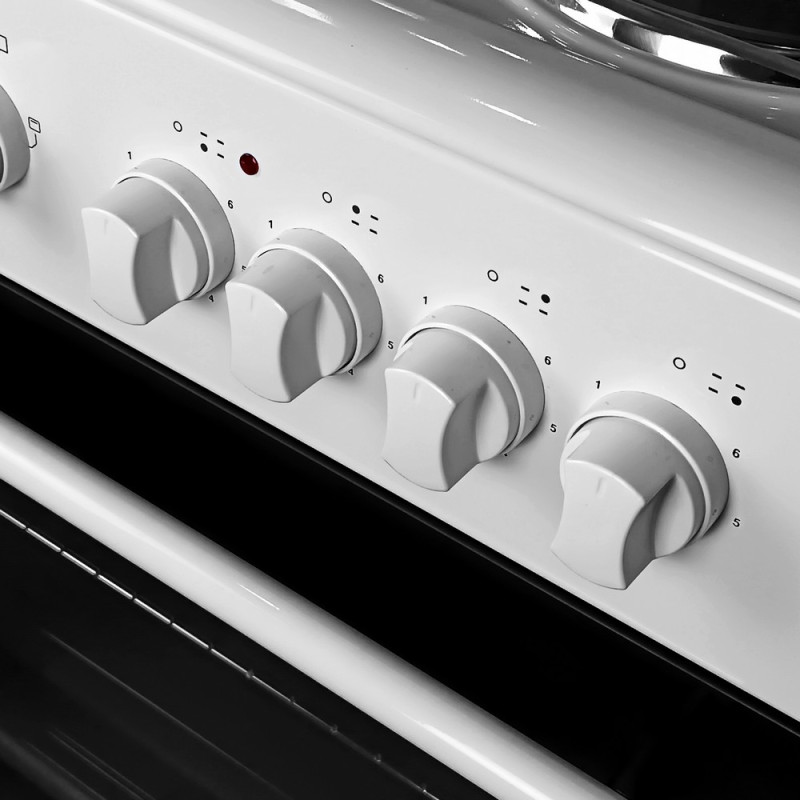 Плита Grunhelm FEG661W