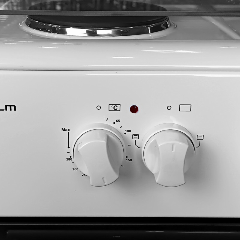 Плита Grunhelm FEG661W