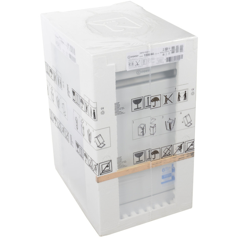 Посудомийна машина INDESIT DSFO 3T224 C