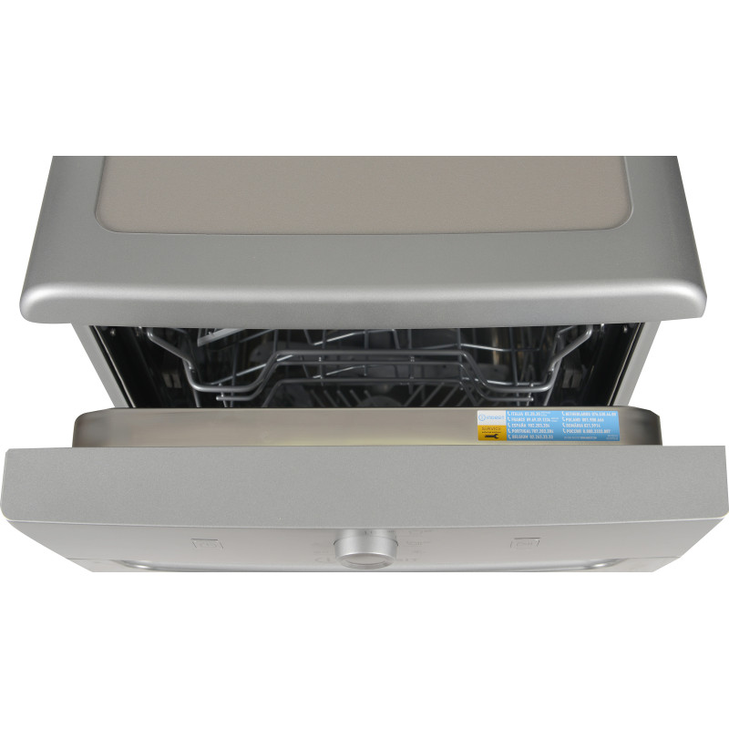 Посудомийна машина Indesit DSCFE 1B10 S RU