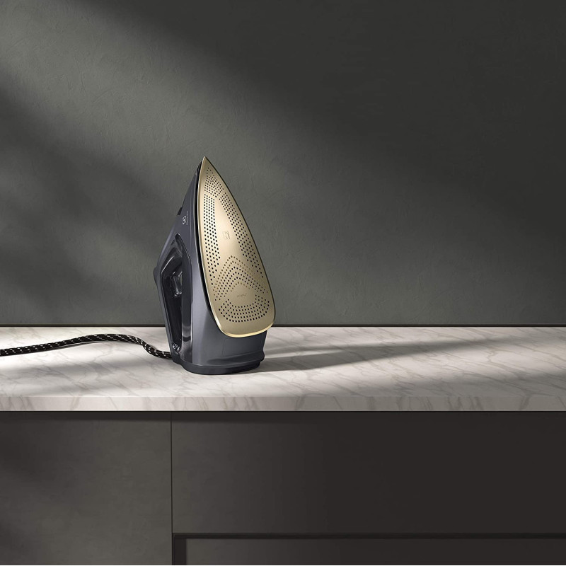 Праска Electrolux E8SI1-8EGM