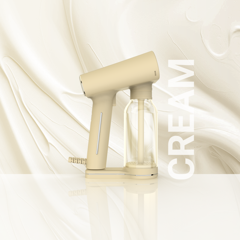 Пароновий кремовий пароплав