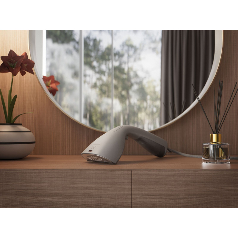 Відпарювач ELECTROLUX E7HS2-6UG