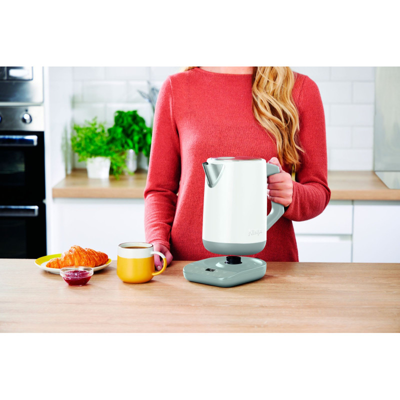 Електрочайник NINJA KT200EUWH