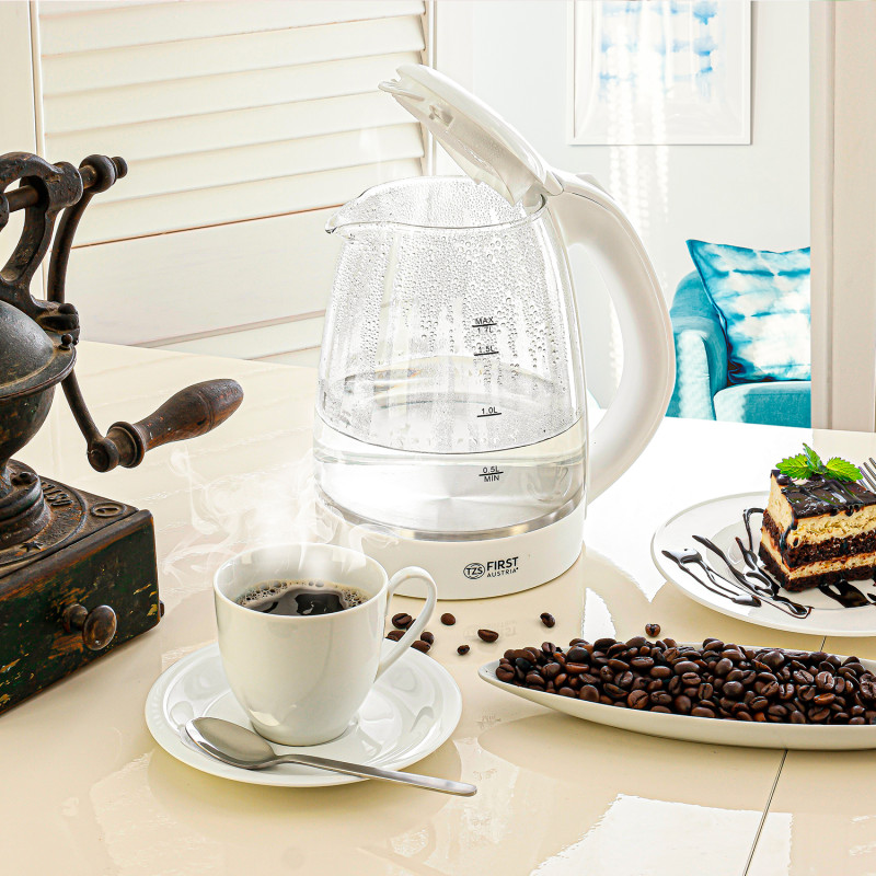 Електрочайник First FA-5404-1-WI