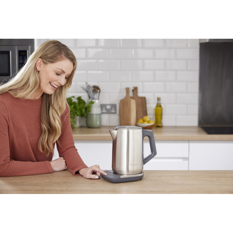 Електрочайник NINJA KT201EU