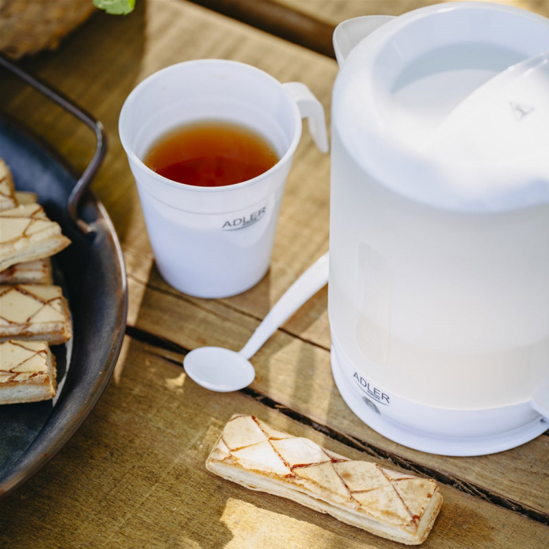 Електрочайник Adler AD 1381