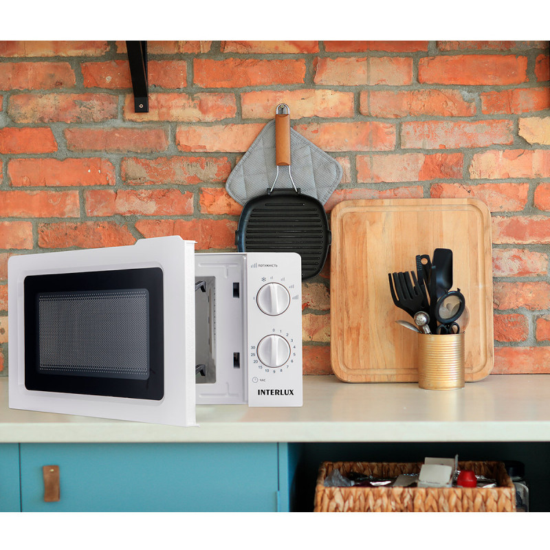 Мікрохвильова піч Interlux IMWO 8820 SW