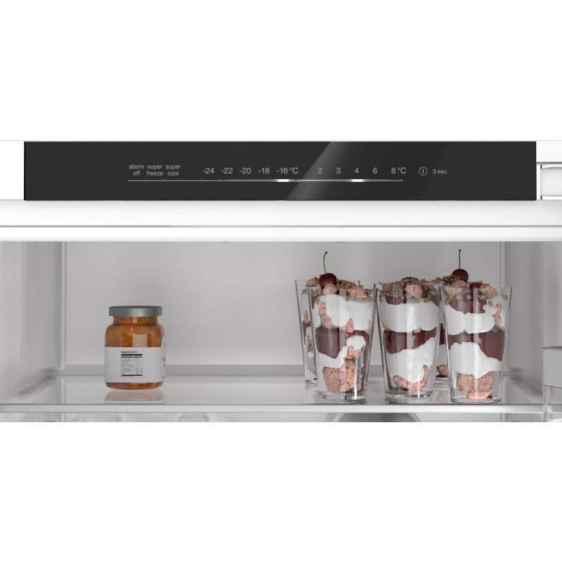 Холодильник Bosch KIN96VFD0