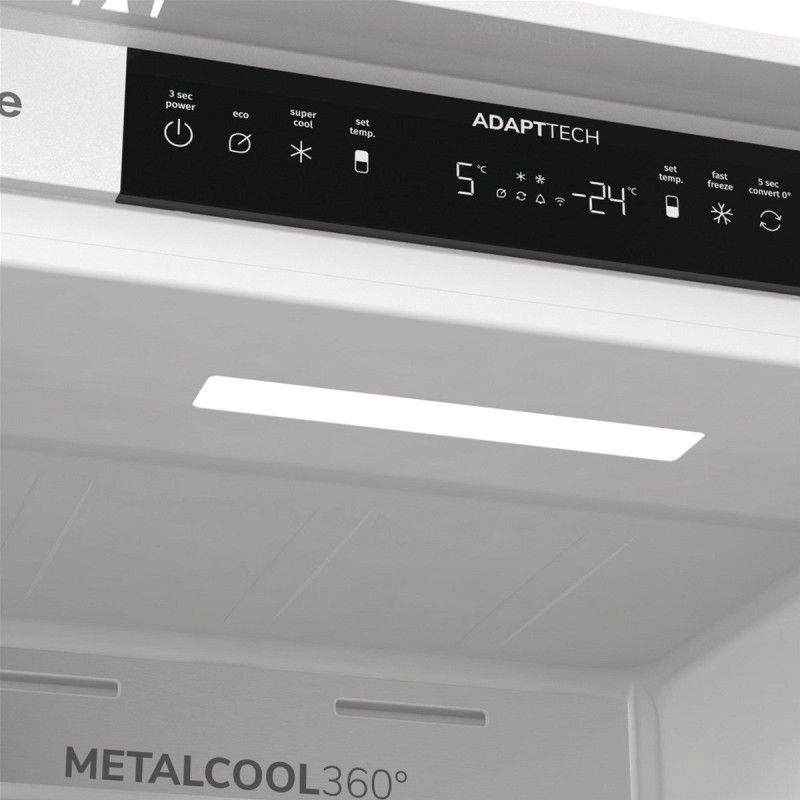 Холодильник Gorenje NRKI517E82WF