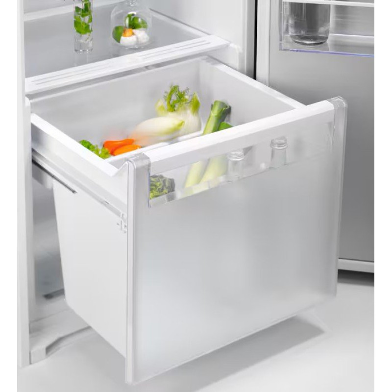 Холодильник ELECTROLUX ERD6DE18S4