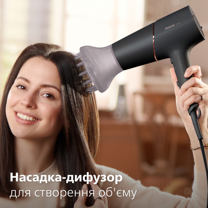Фен Philips 5000 Series BHD538/30