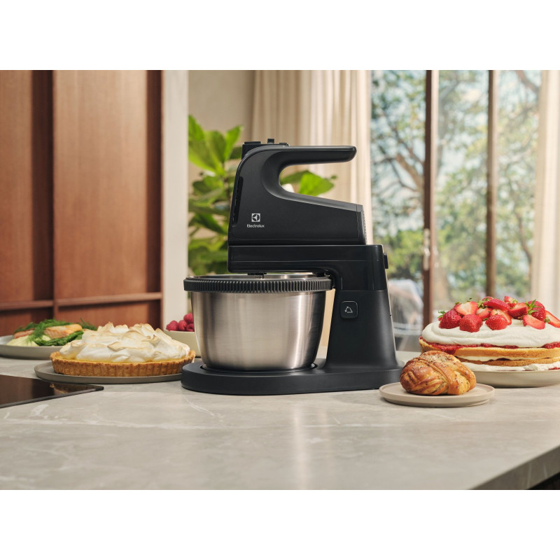 Міксер ELECTROLUX ESM4B
