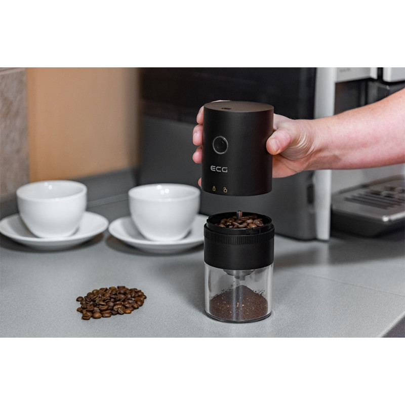 Кавоварка ECG KM 150 Minimo Black