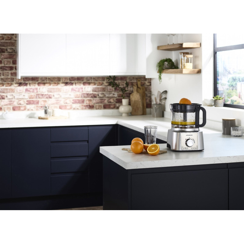 Кухонний комбайн Kenwood FDP 65.820SI