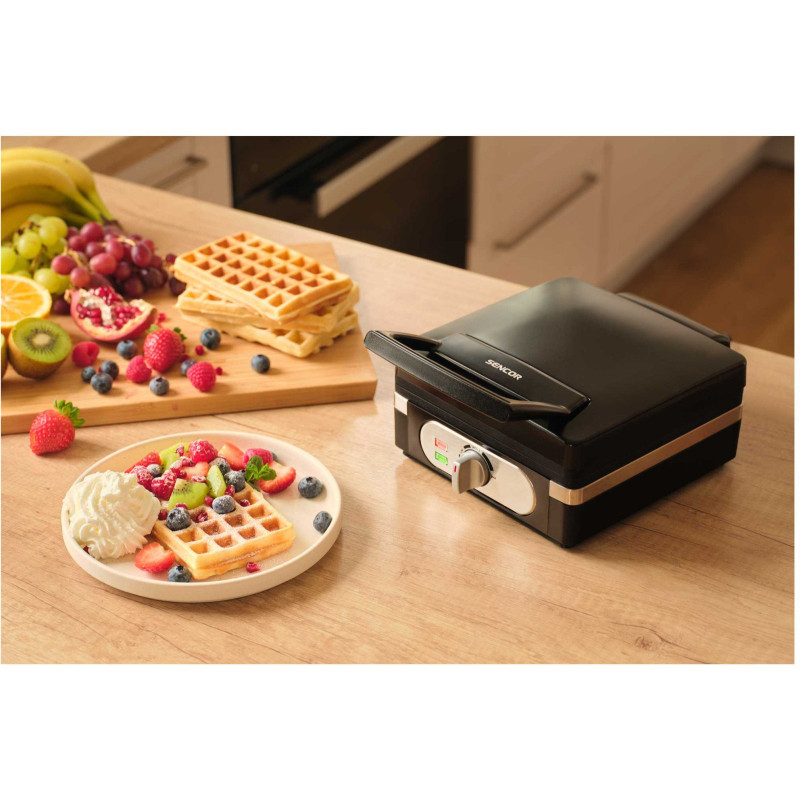Вафельниця Sencor SWF 2010BK
