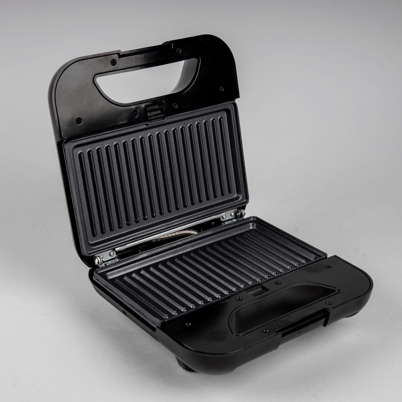 Мультимейкер GRUNHELM GSM840