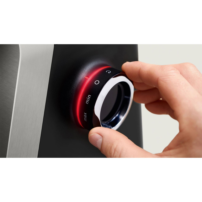 М'ясорубка Bosch MFWS820M
