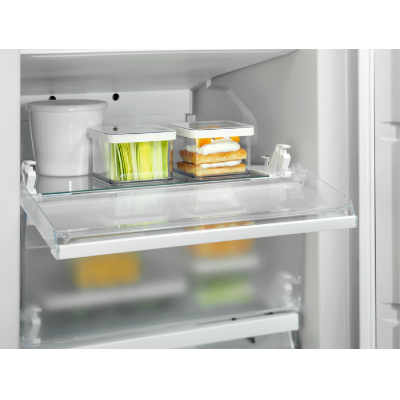 Морозильна камера Eun7ne18s