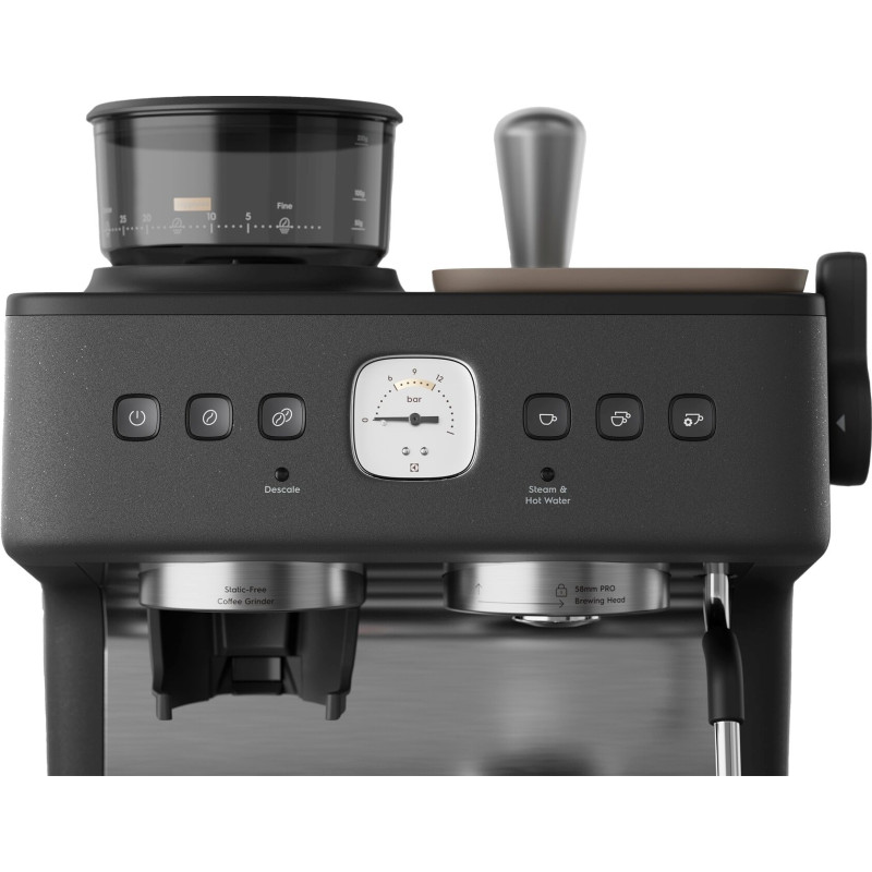 Кавоварка Electrolux E8EC1-8BP