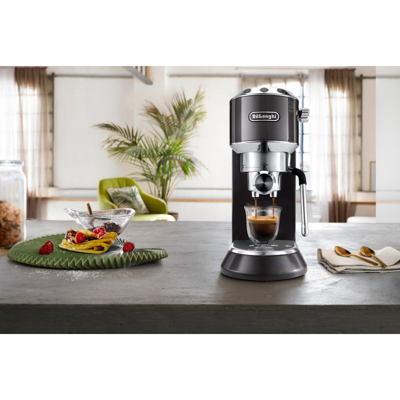 Кавоварка Delonghi EC 885 GY