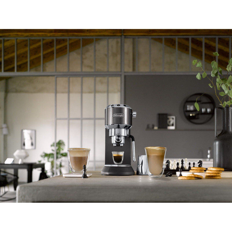 Кавоварка Delonghi EC 885 GY