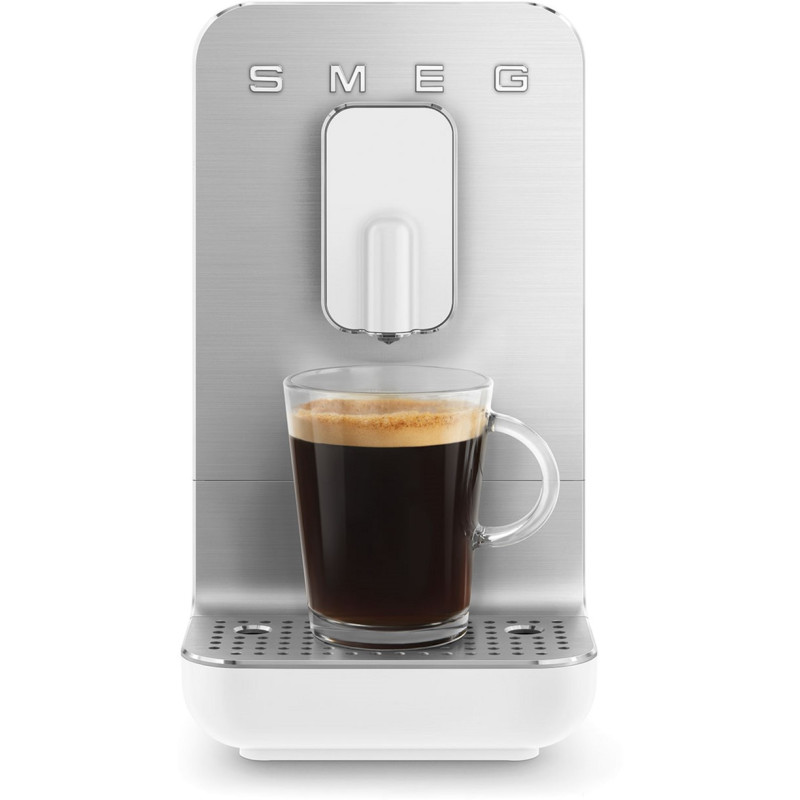 Кавомашина SMEG BCC11WHMEU