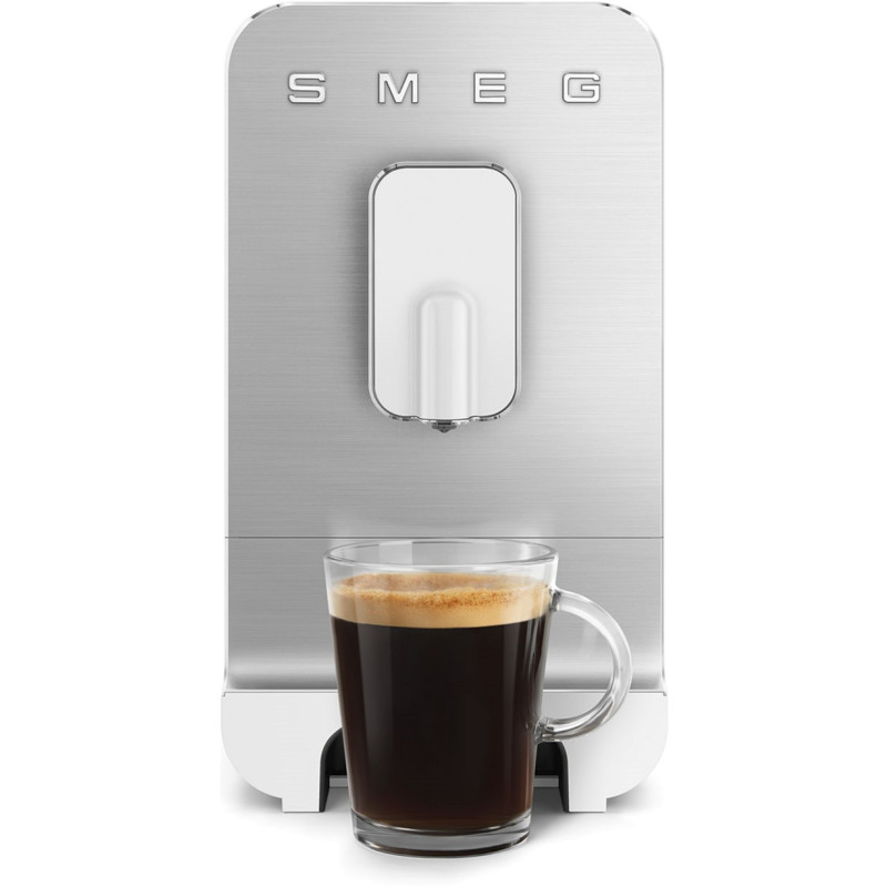 Кавомашина SMEG BCC11WHMEU