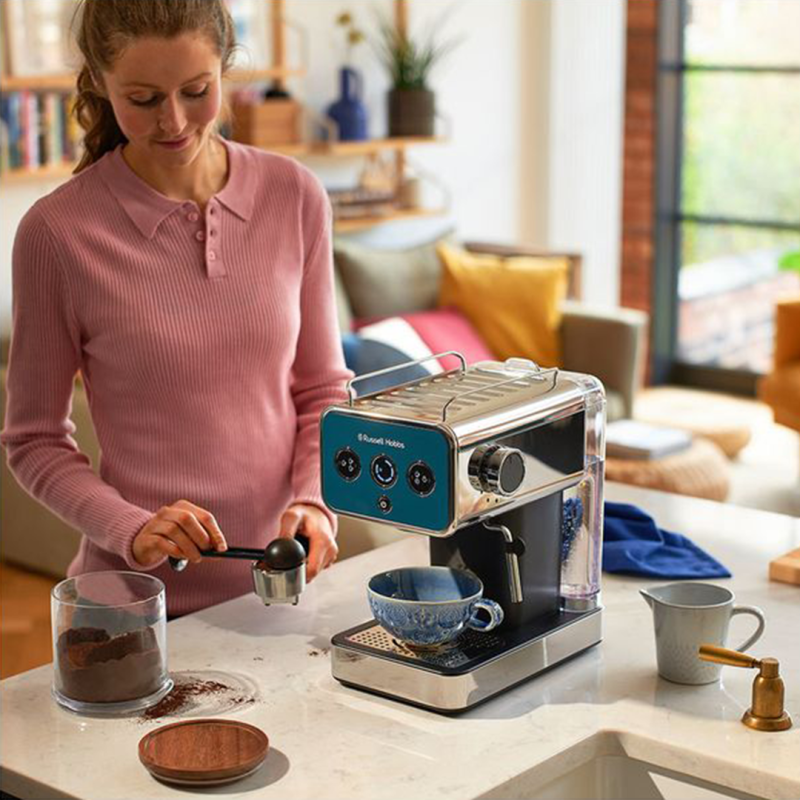 Кавоварка Russell Hobbs 26451-56 Distinctions