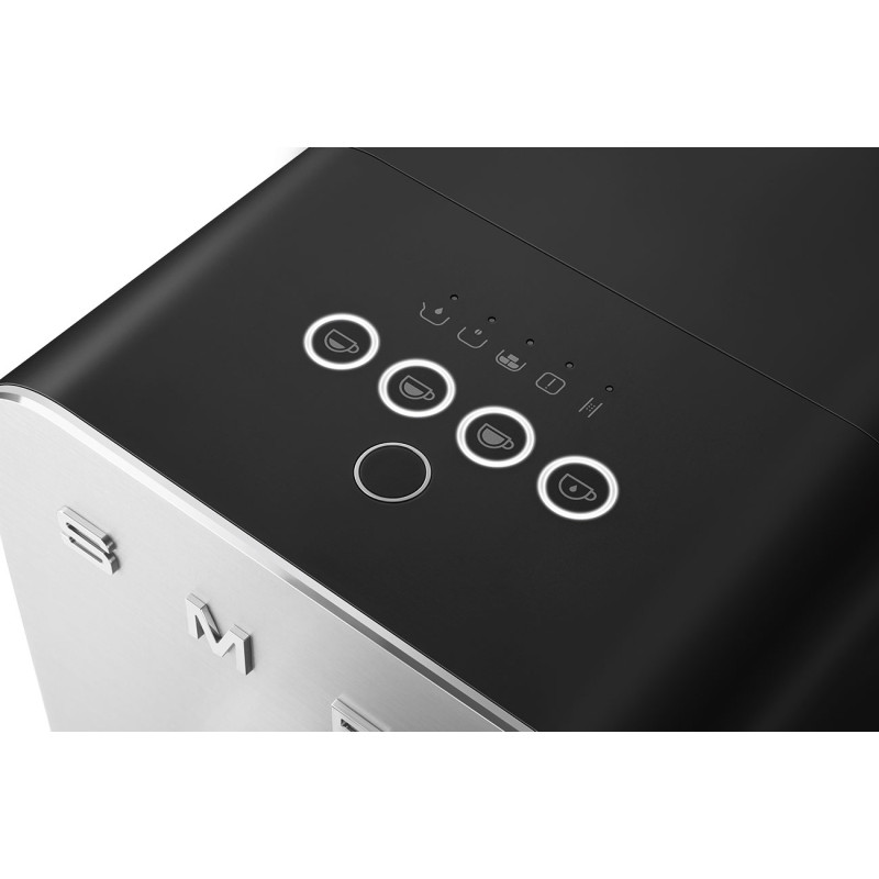 Кавомашина SMEG BCC11BLMEU