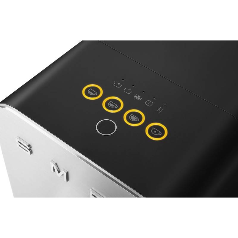 Кавомашина SMEG BCC11BLMEU