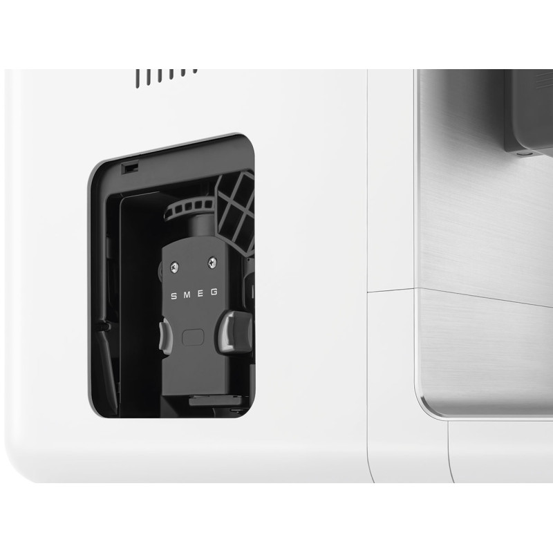 Кавомашина SMEG BCC13WHMEU
