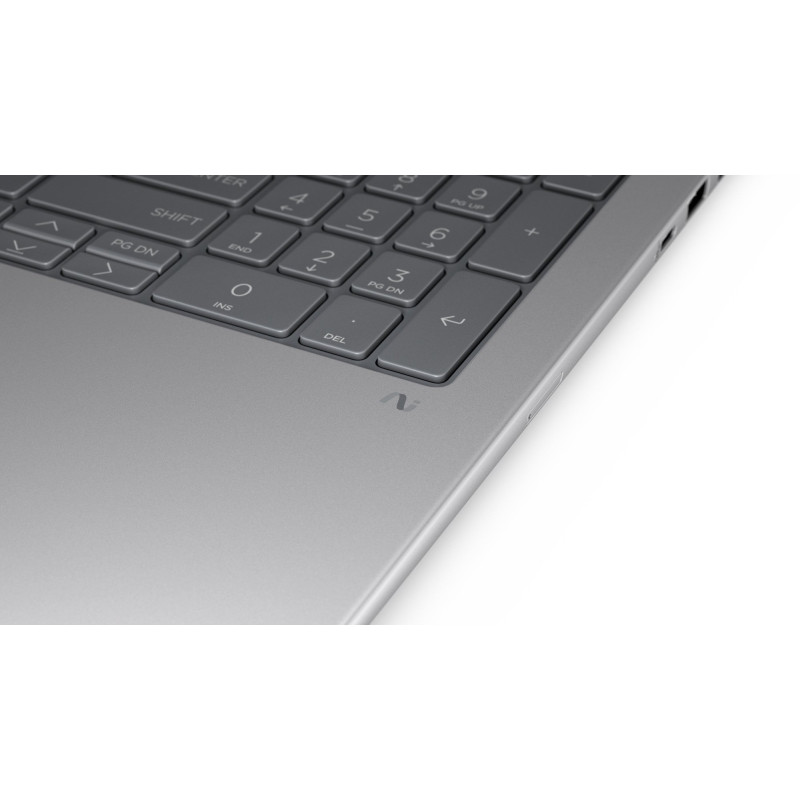 Ноутбук HP ZBook 8 G1i (B30JQES)