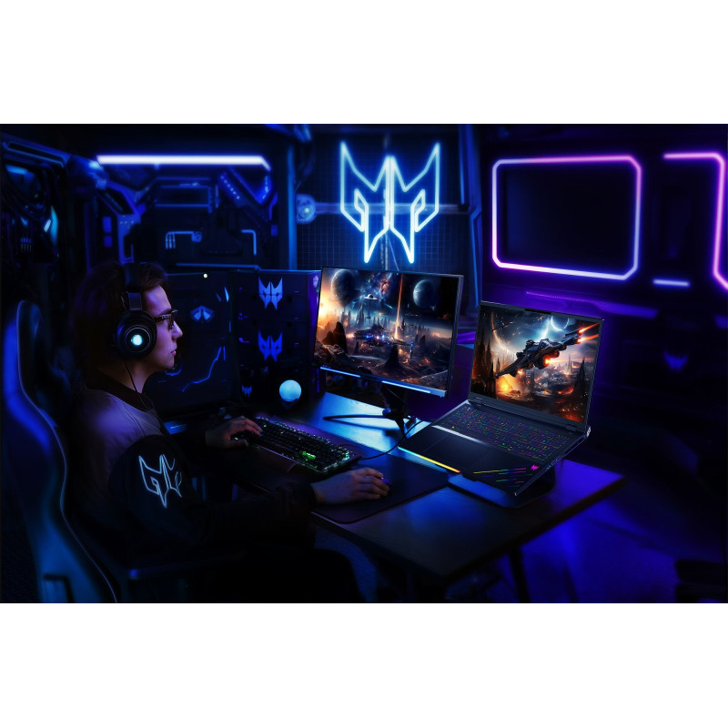 Ноутбук Acer Predator Helios 18 PH18-73 (NH.QVYEU.008)