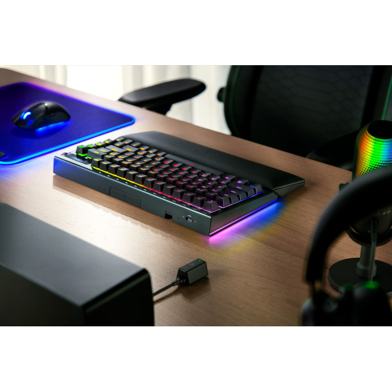 Клавіатура Razer BlackWidow V4 Pro Black (RZ03-05130100-R3M1)