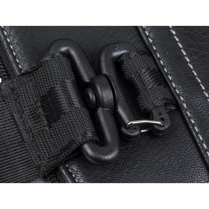 Сумка для ноутбука Rivacase 8930 PU 15.6