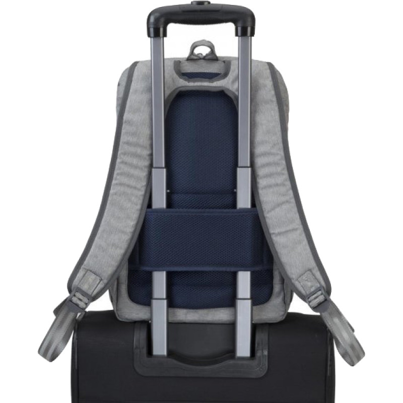 Рюкзак для ноутбука RivaCase 15.6