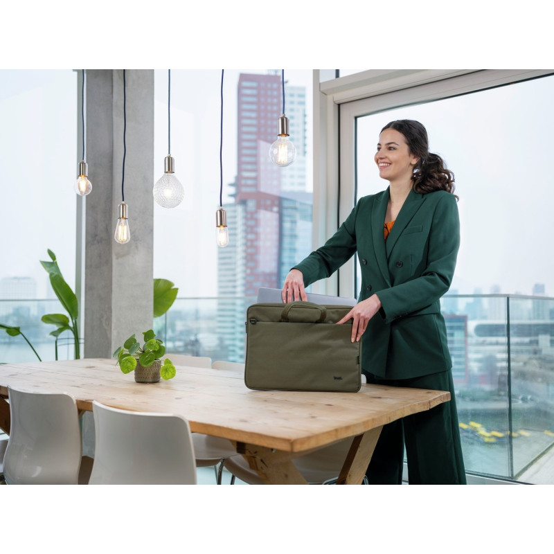 Сумка для ноутбуку TRUST Bologna Slim Bag 16 green (24450)