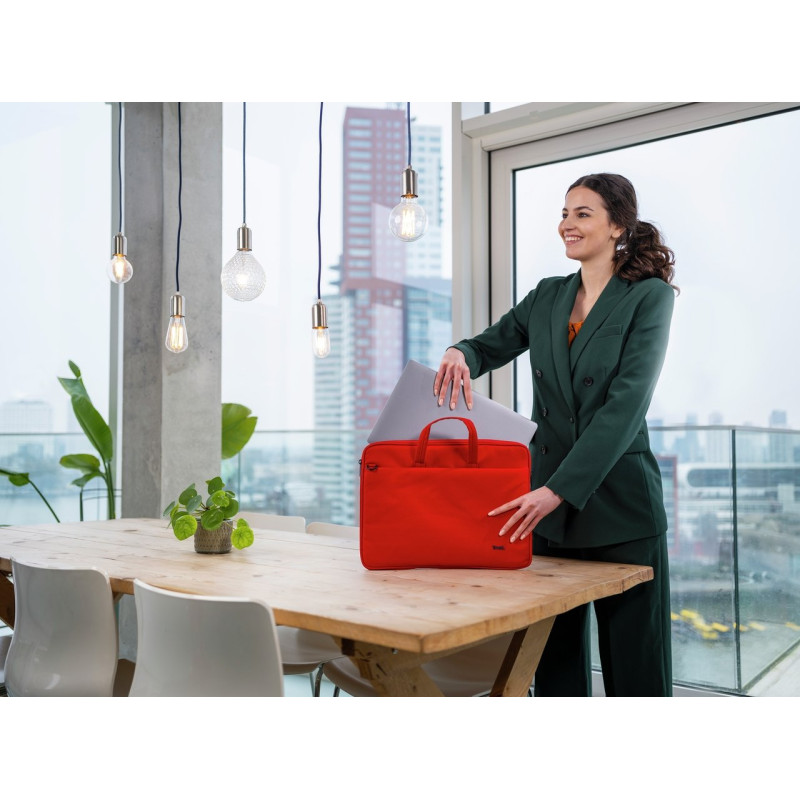 Сумка для ноутбуку TRUST Bologna Slim Bag 16 red (24449)