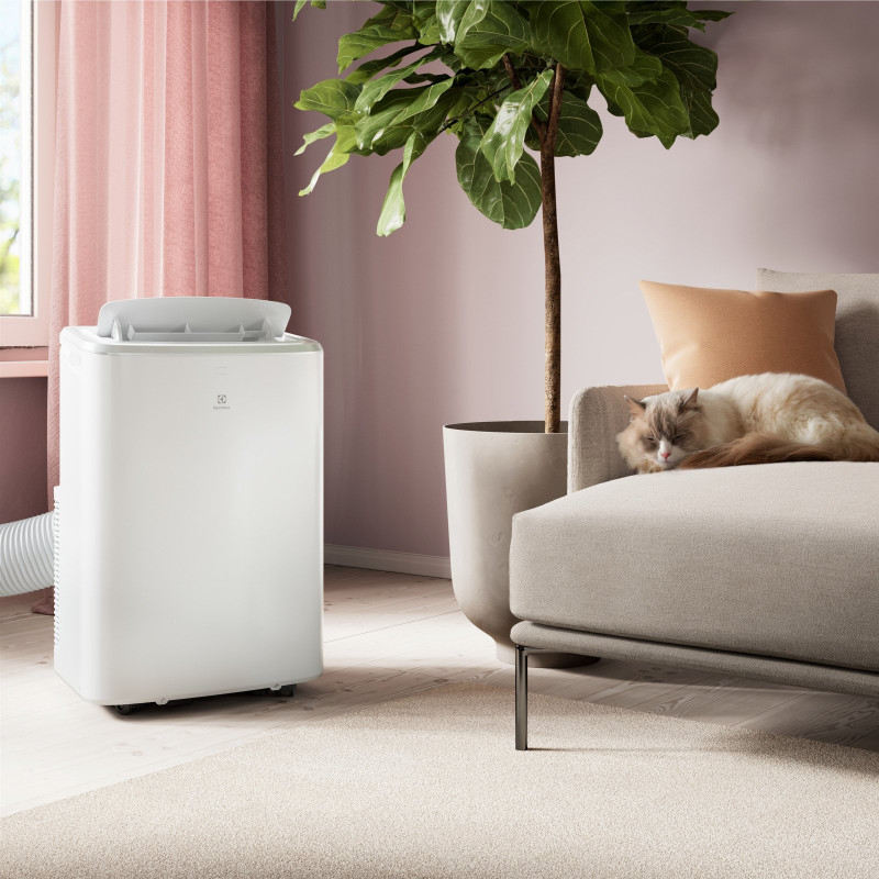 Кондиціонер Electrolux ChillFlex Pro EXP26U339HW