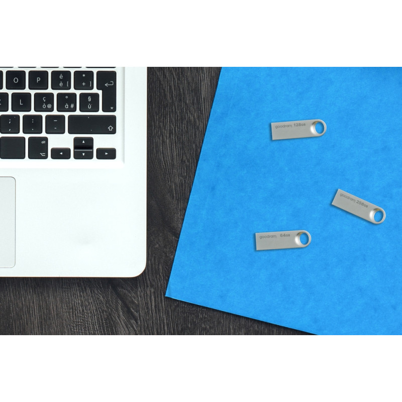 USB флеш-накопичувач Goodram 32GB UNO3 (UNO3-0320S0R11)