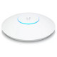 Точка доступу Ubiquiti UniFi 6 Enterprise (U6-Enterprise)